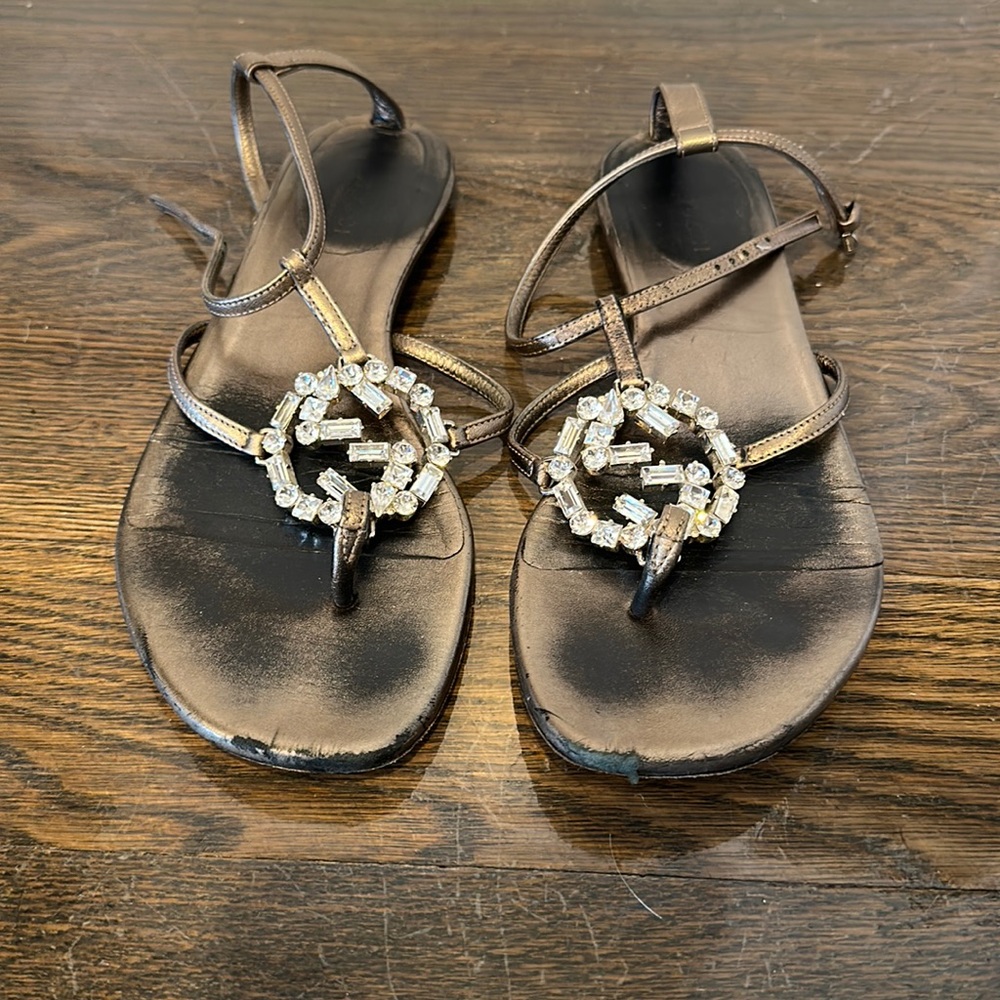 ✨Gucci Swarovski GG Sandals Size 37✨